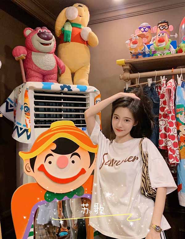 波士顿外围留学生